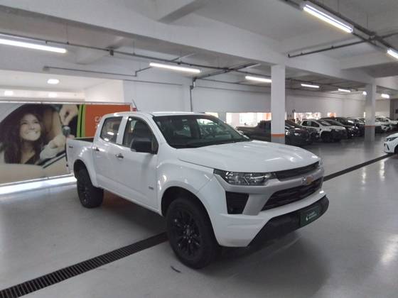 CHEVROLET S10 2.8 16V TURBO DIESEL WT CD 4X4 MANUAL